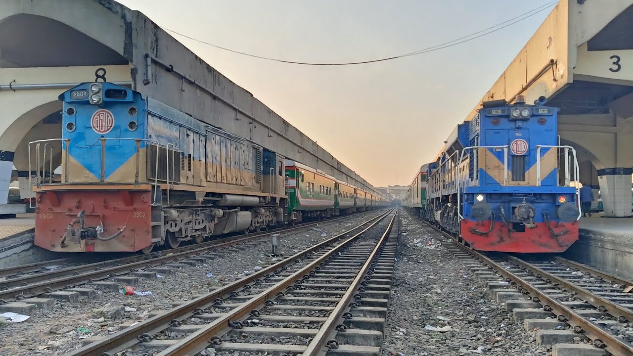 নীলসাগর এক্সপ্রেস ট্রেন যখন কমলাপুর রেলওয়ে স্টেশন থেকে ছেড়ে যায়,,,! Nilsagar Express Train BD.
