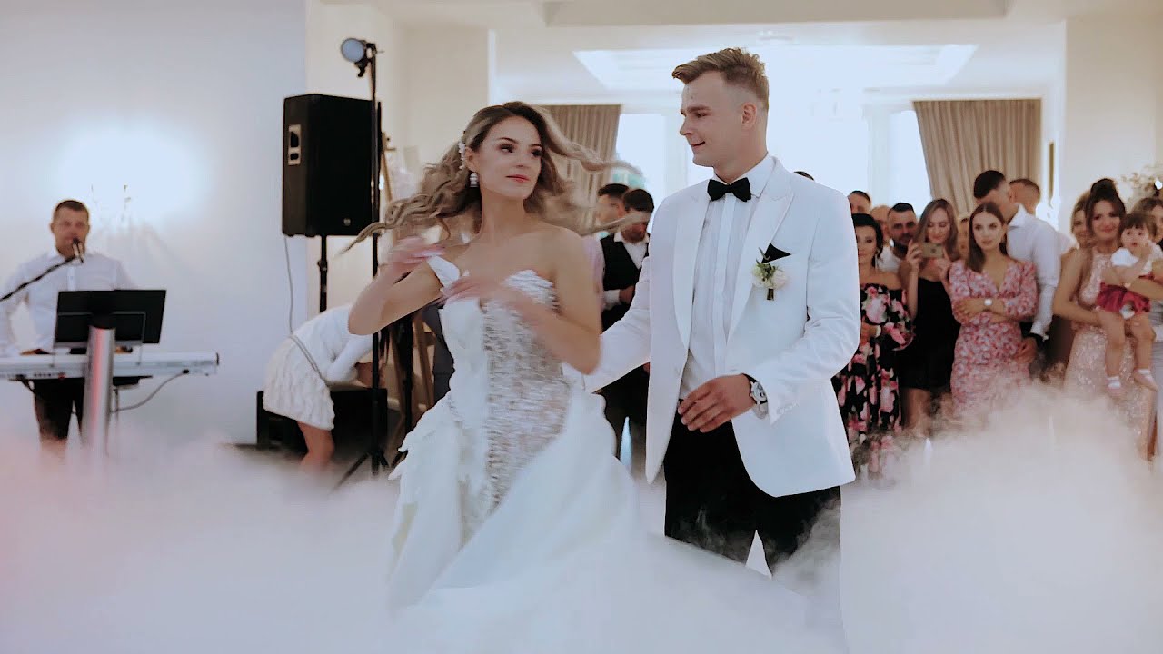 Przepiękny taniec w chmurach - You Are The Reason (Wesele 2021 Aleksandra & Maciej)