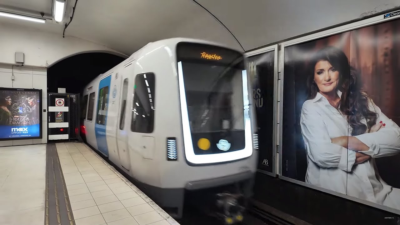 Sweden, Stockholm, subway ride from Mariatorget to Slussen