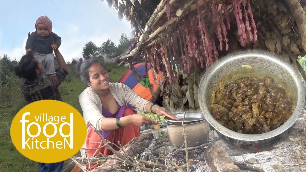 a happy couple having the lunch with meat curry || village food kitchen || lajimbudha ||