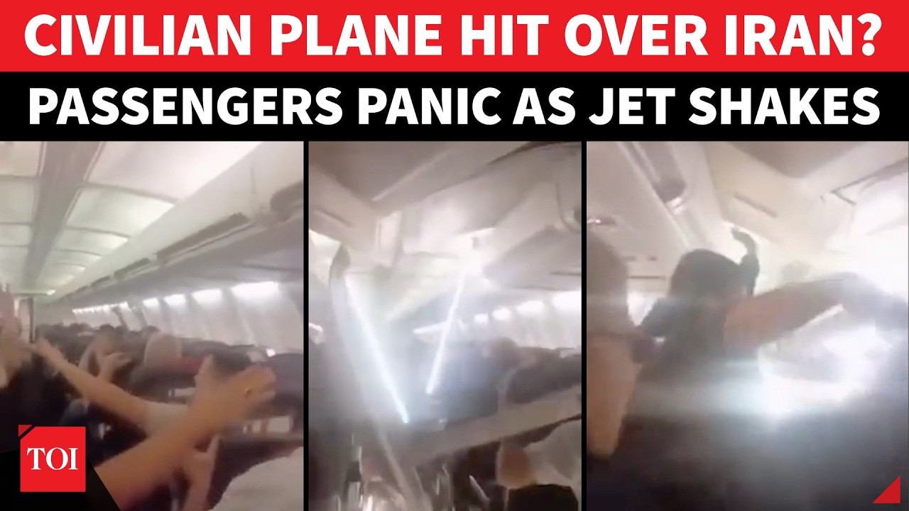 НА КАМЕРЕ: Ракета попала в гражданский самолет? Boeing 737 трясет, пассажиры в панике кричат на б...