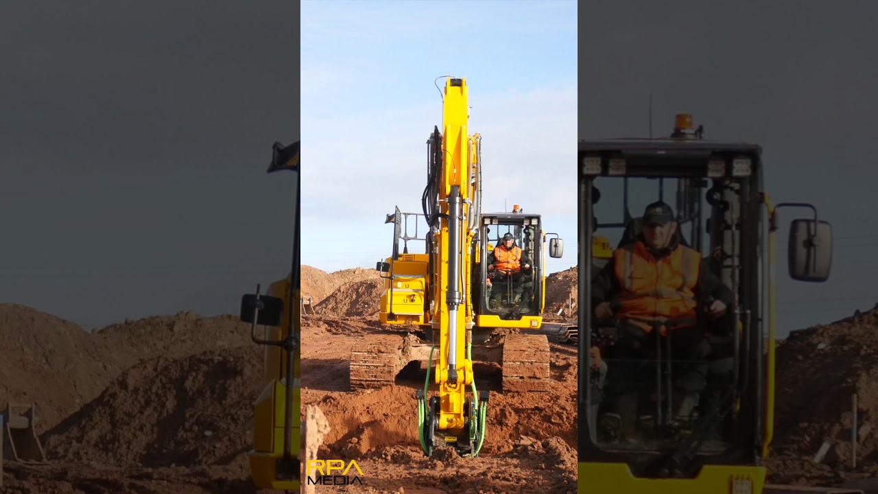 JCB 220X with Steelwrist  #shorts