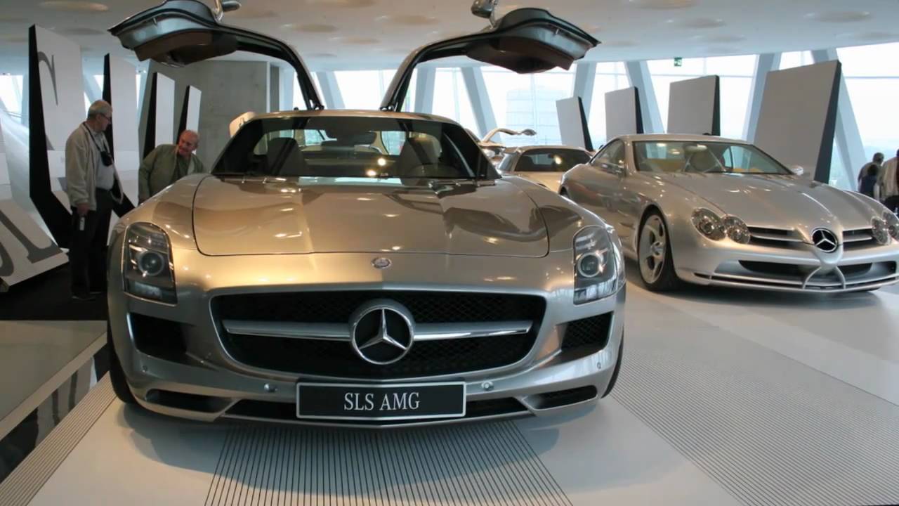 Mercedes-Benz Museum (Virtual Tour 2010)
