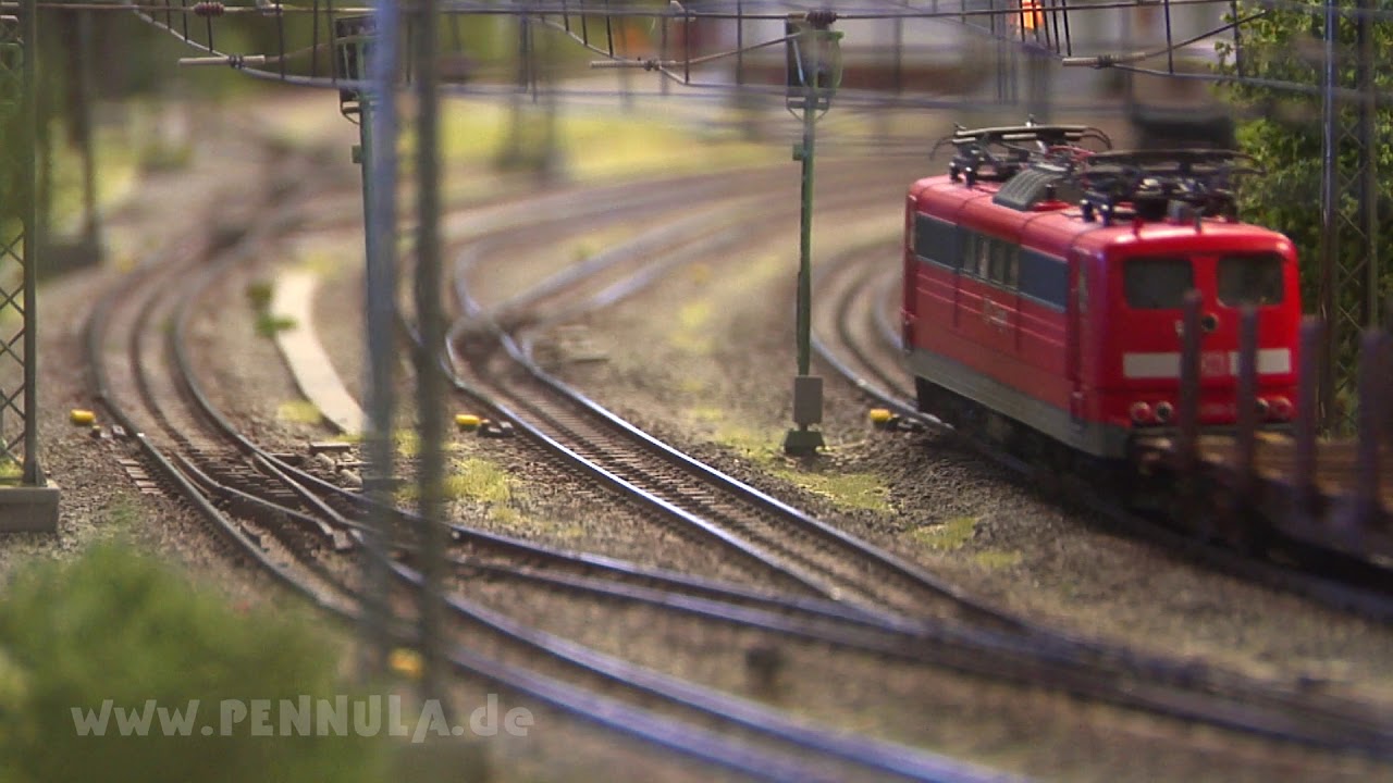 Viel Eisenbahnverkehr am Schlüchterner Tunnel - Die Spur H0 Modelleisenbahn im Museum Schlüchtern