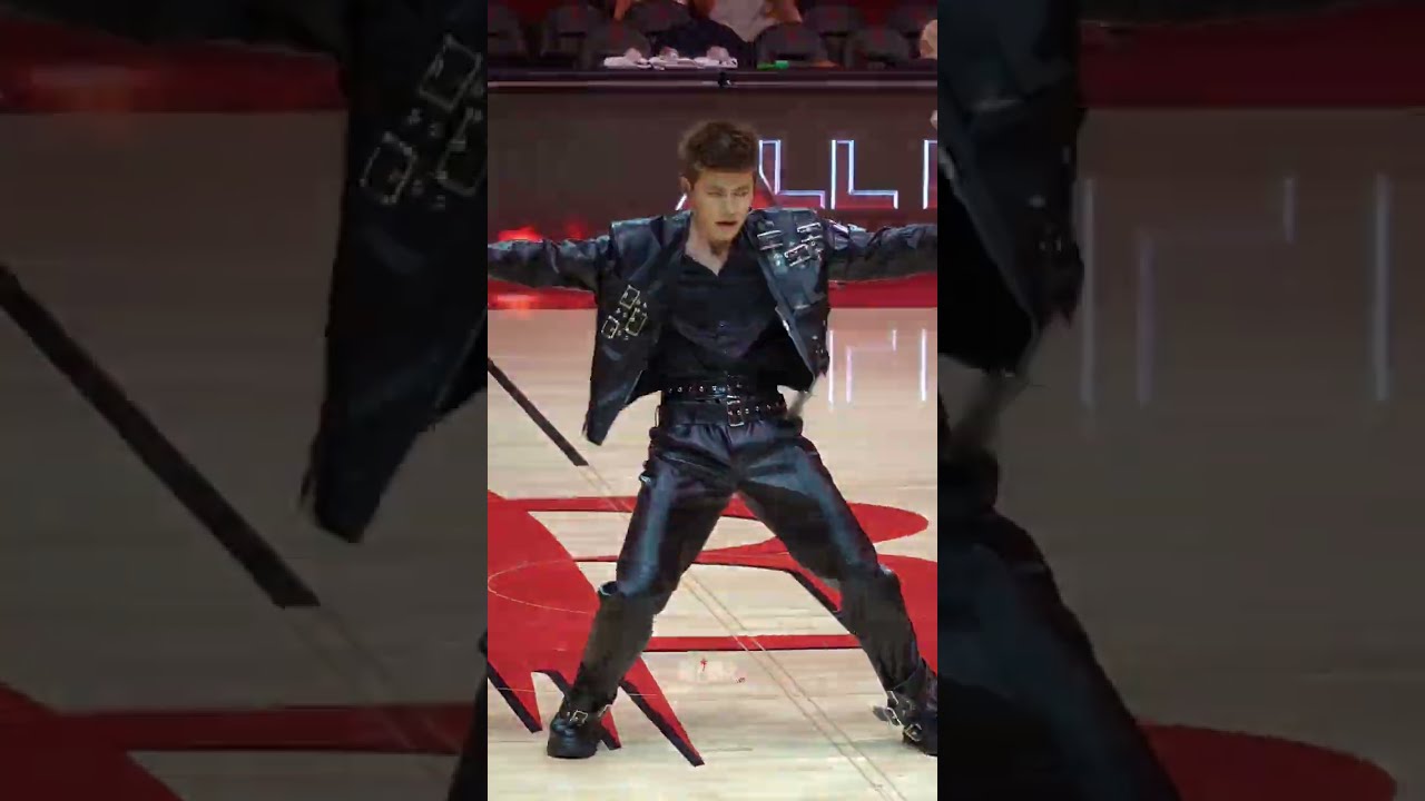 260211 𝐍𝐁𝐀新春夜《𝐃𝐢𝐚𝐦𝐨𝐧𝐝 𝐔𝐧𝐝𝐞𝐫 𝐏𝐫𝐞𝐬𝐬𝐮𝐫𝐞》+《𝐇𝐨𝐭 𝐈𝐜𝐞》#AllenRen #RenJiaLun #任嘉伦 #任嘉伦allen
