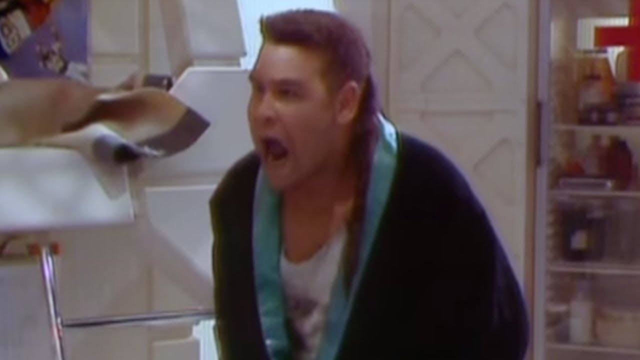 Shrinking Boxers | Red Dwarf | BBC Comedy Greats