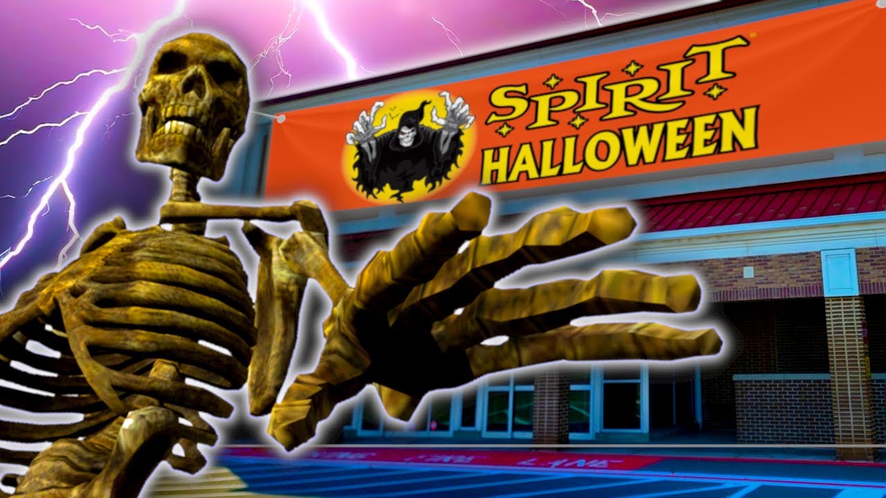 SPIRIT HALLOWEEN in Abandoned Earth Fare Solon Ohio 2024!