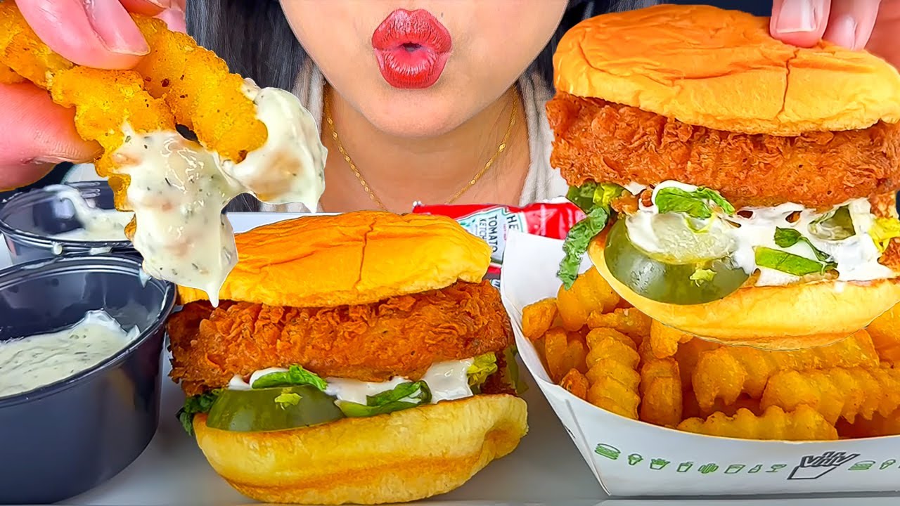 ASMR NO TALKING SHAKE SHACK CRISPY CHICKEN SANDWICH DIPPED IN HERB MAYO