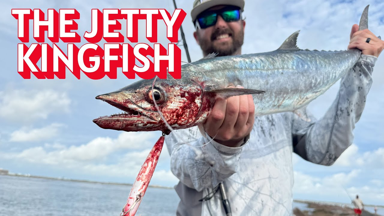 CATCHING a TEXAS Jetty KINGFISH! Port Aransas North Jetty! #fishing #jettyfishing #bigfish
