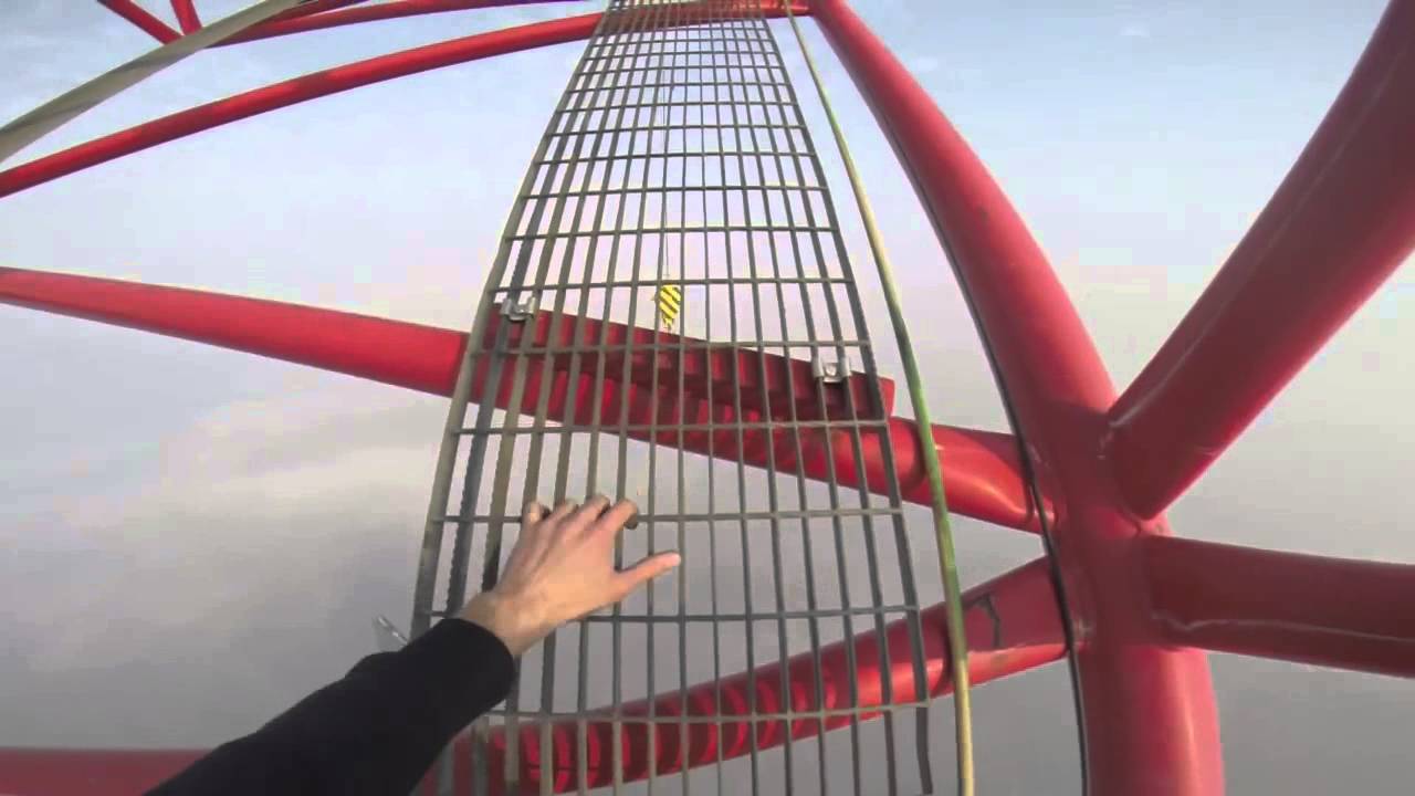 Success World Tour - Fearless Shanghai Tower (650 meters)