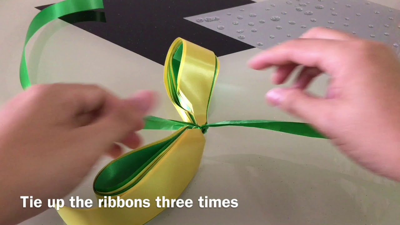 Learn To Do A Ribbon Bow #StepByStep #Audio #Subtitle #FollowInstruction #EasyDIY #RibbonGift #Viral