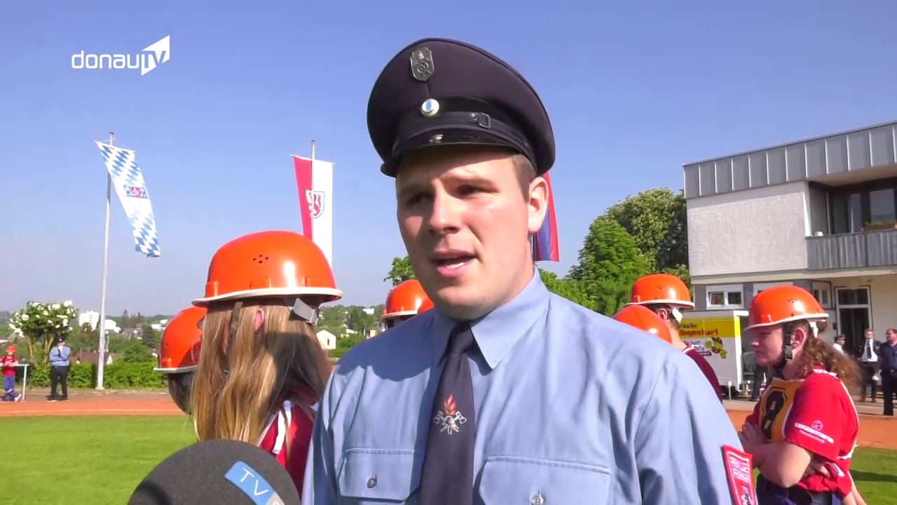 In Bereitschaft – Jugendfeuerwehren messen sich beim Pokalwettbewerb des Bezirks Niederbayern!