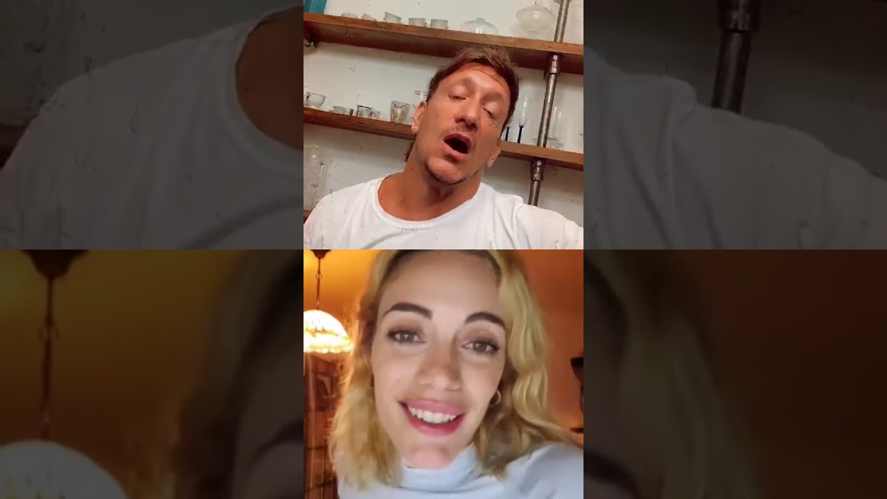 Live de Emilia Attias y Nicolás Vázquez