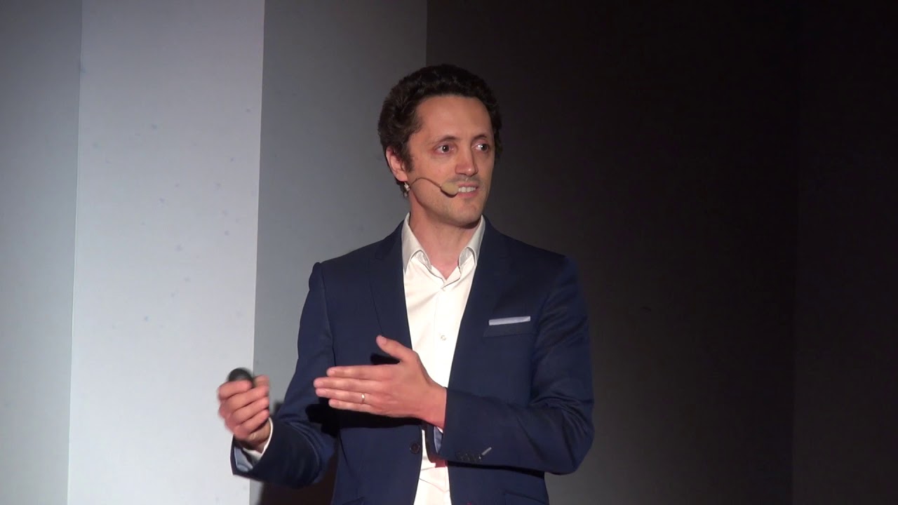 Как провести цифровую трансформацию строительных компаний | Давид Вотрен | TEDxESTPParis