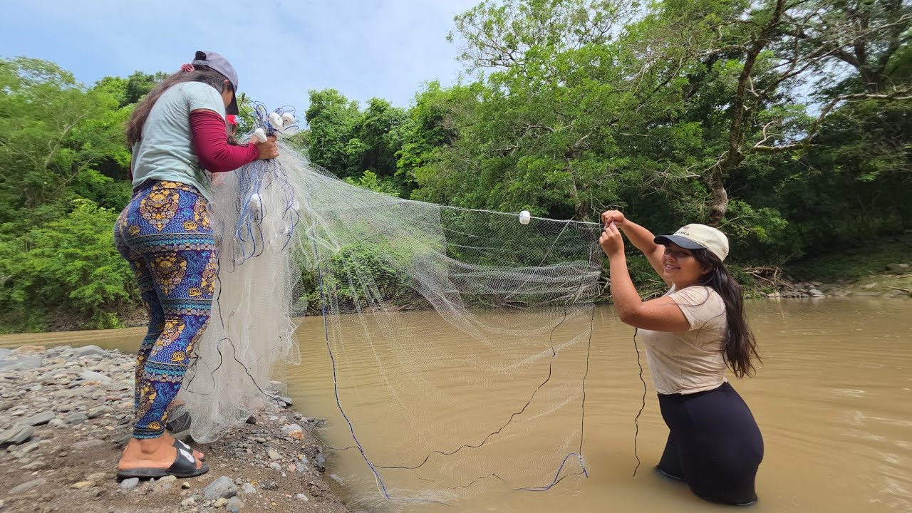 😲🔴Atrapando peces con trasmallo/CHICAS SALVADOREÑAS 🇸🇻