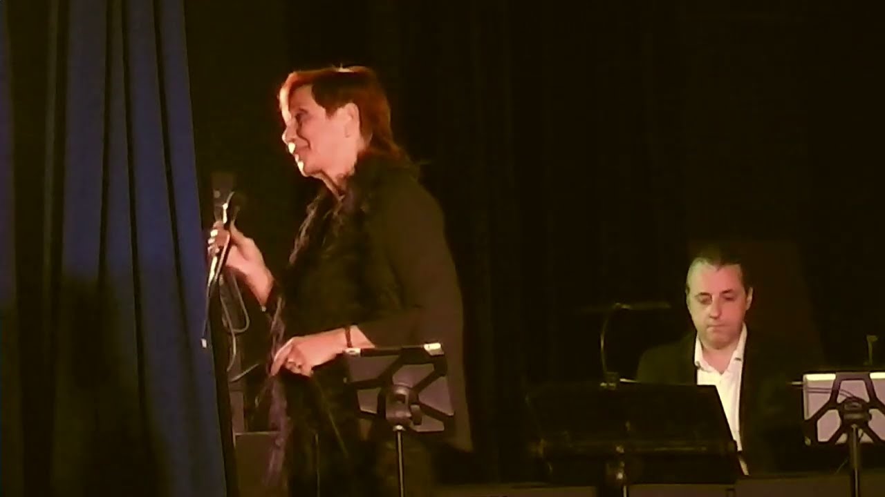 Delphine Mailland chante Barbara