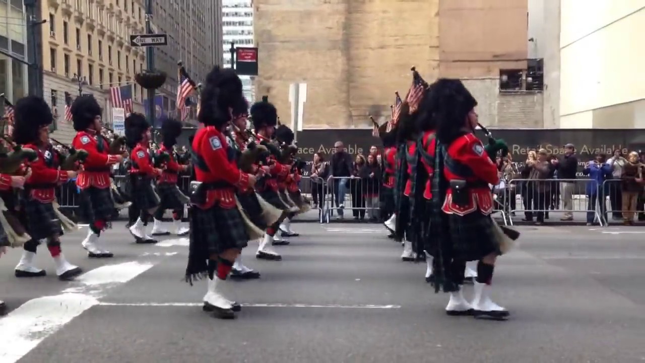 FDNY Emerald Society Pipes and Drums March with FDNY Fire Commissioner Nigro