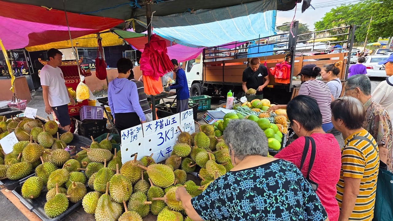 RM25–RM35/kg Musang King?! See Why Everyone’s Rushing to Buy at Taman OUG Market! | RM25–RM35/kg