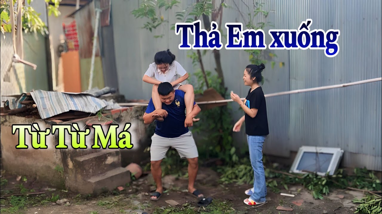 Bé Xuân Tới Tháng Rớt Vật Thể Lạ Lên Đầu Mấy Anh