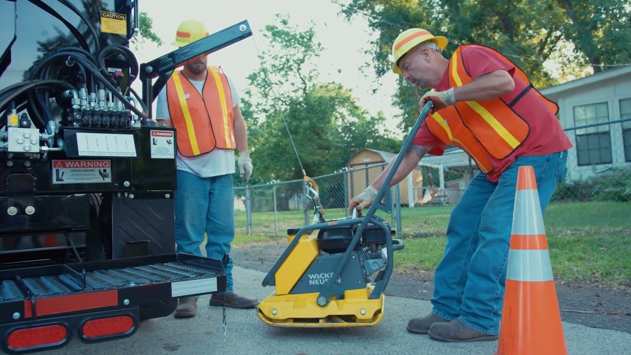 Trailer Mounted Pro-Patch Asphalt Patcher Training