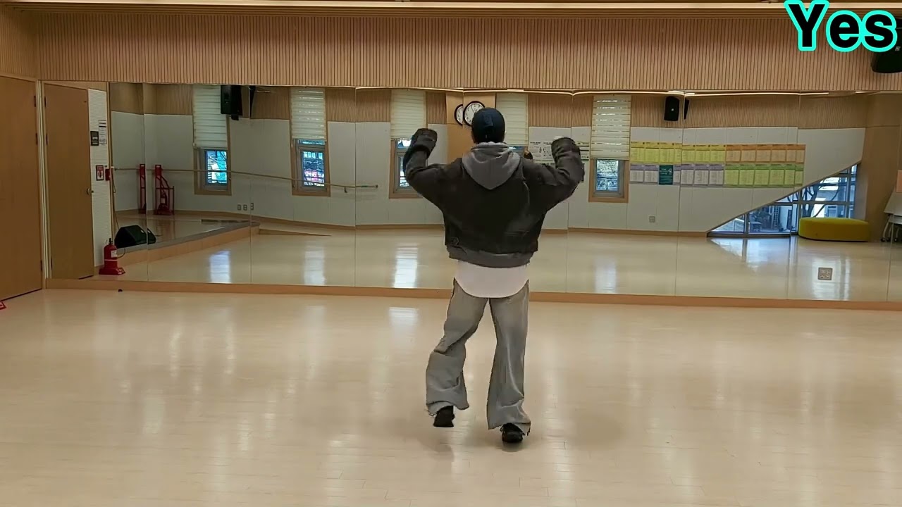 YES LINE DANCE(INTERMEDIATE), Travis Taylor(February 2026)