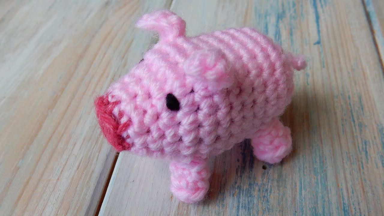 How To Crochet a Pig - Yarn Scrap Friday