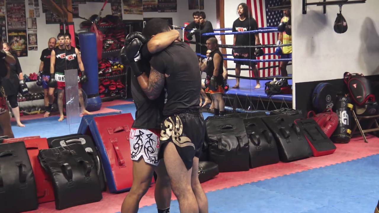 Muay Thai Tip: Clinch Turning