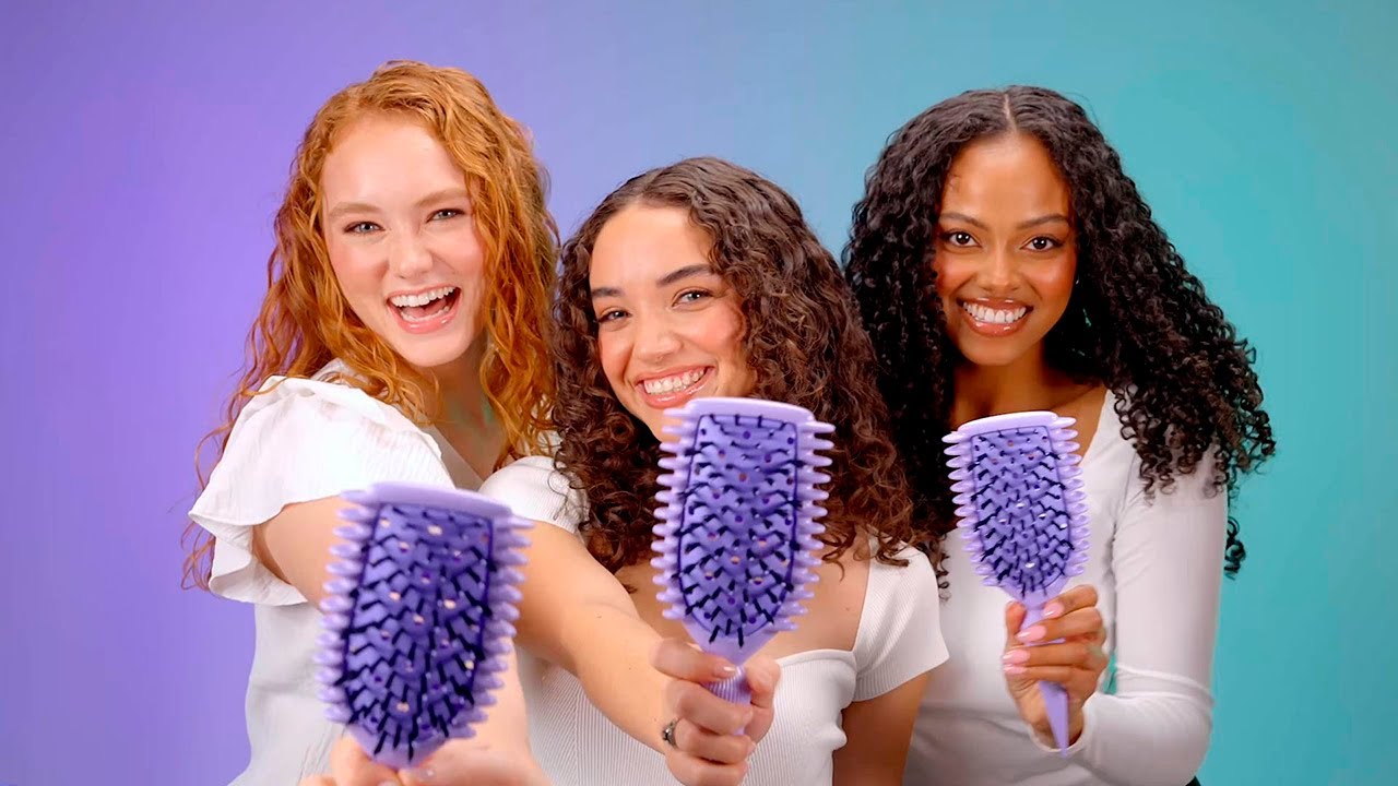 Define your Curls with Curl DEFINE PRO hair brush by Conair - Smooth, Separate and Define Curls