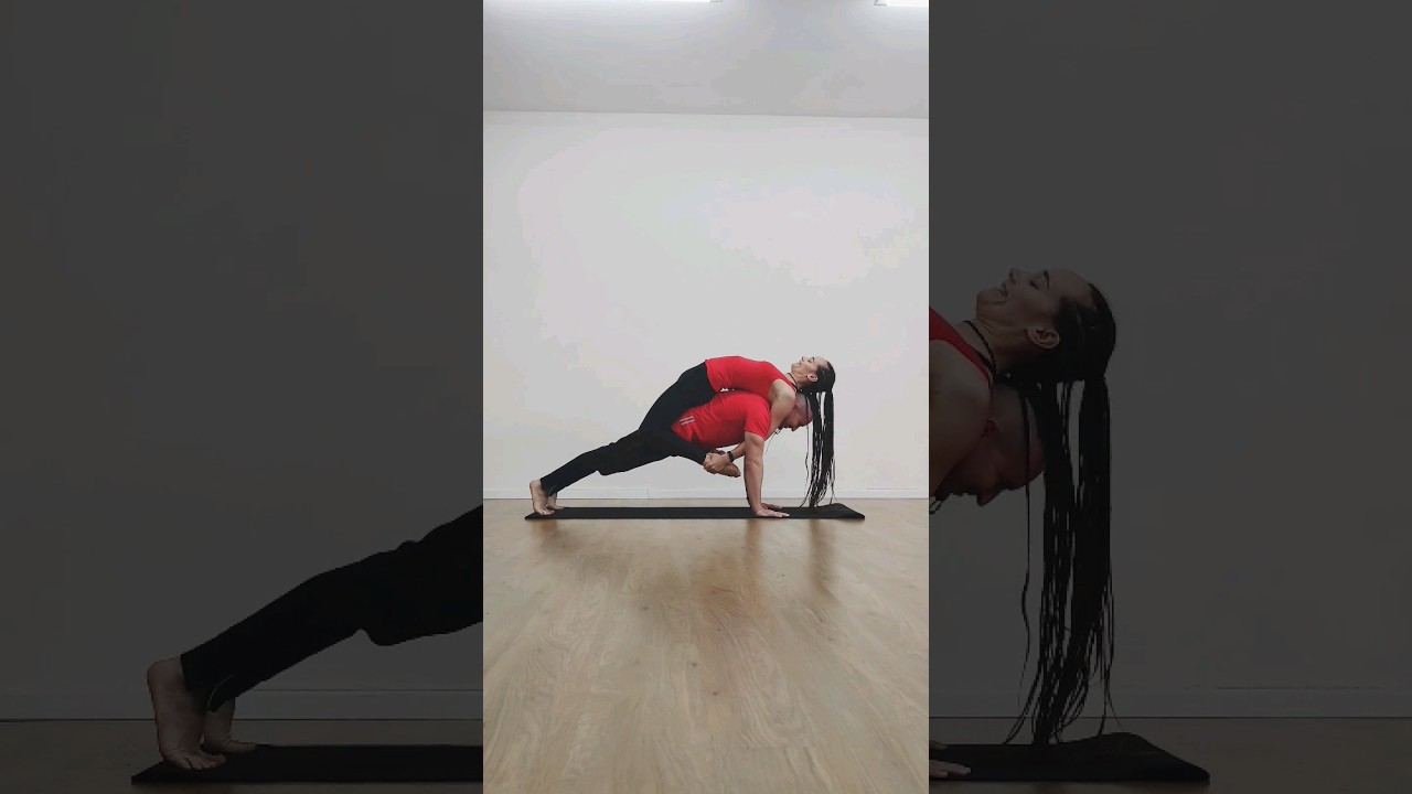 #ЙогаБанда #парнаяйога #акройога #йога #yogabanda #yoga #acriyoga #acroyoga