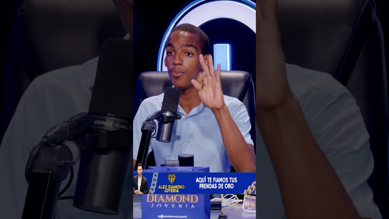 EL ELEGIDO LE ENSE&Ntilde;A A LUINNY CORPORAN DEFENSA PROPIA Y LE MUESTRA SU CURR&Iacute;CULUM