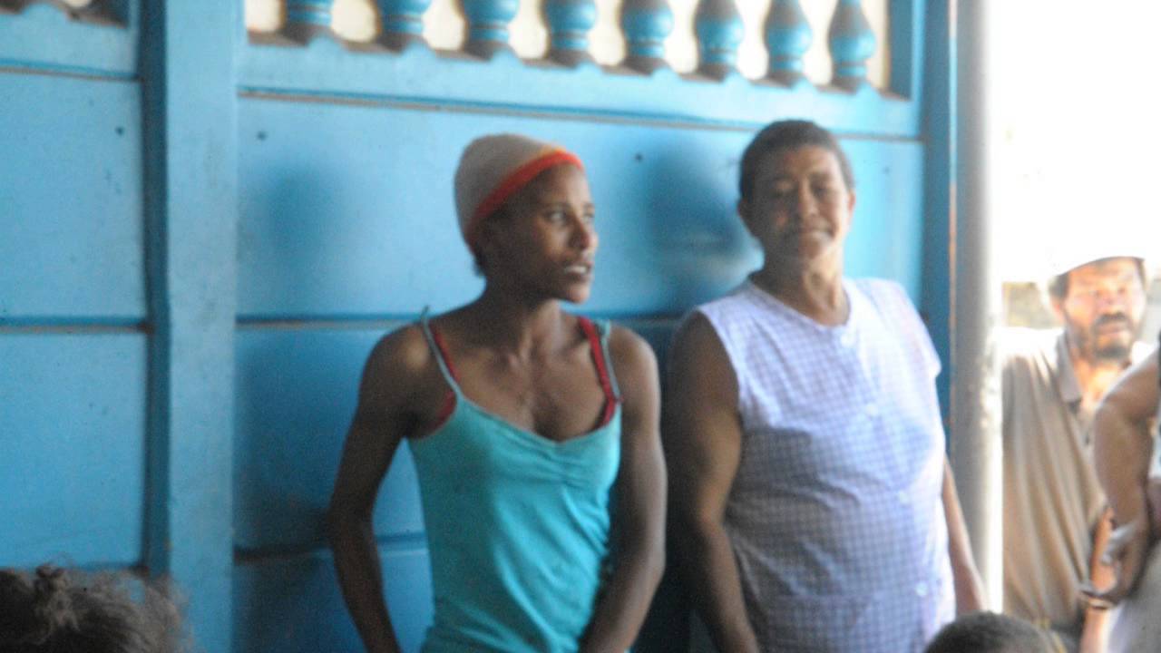 Uitsig Taylia Jacobs & Luciano Davids geskiet video Peter Abrahams  001