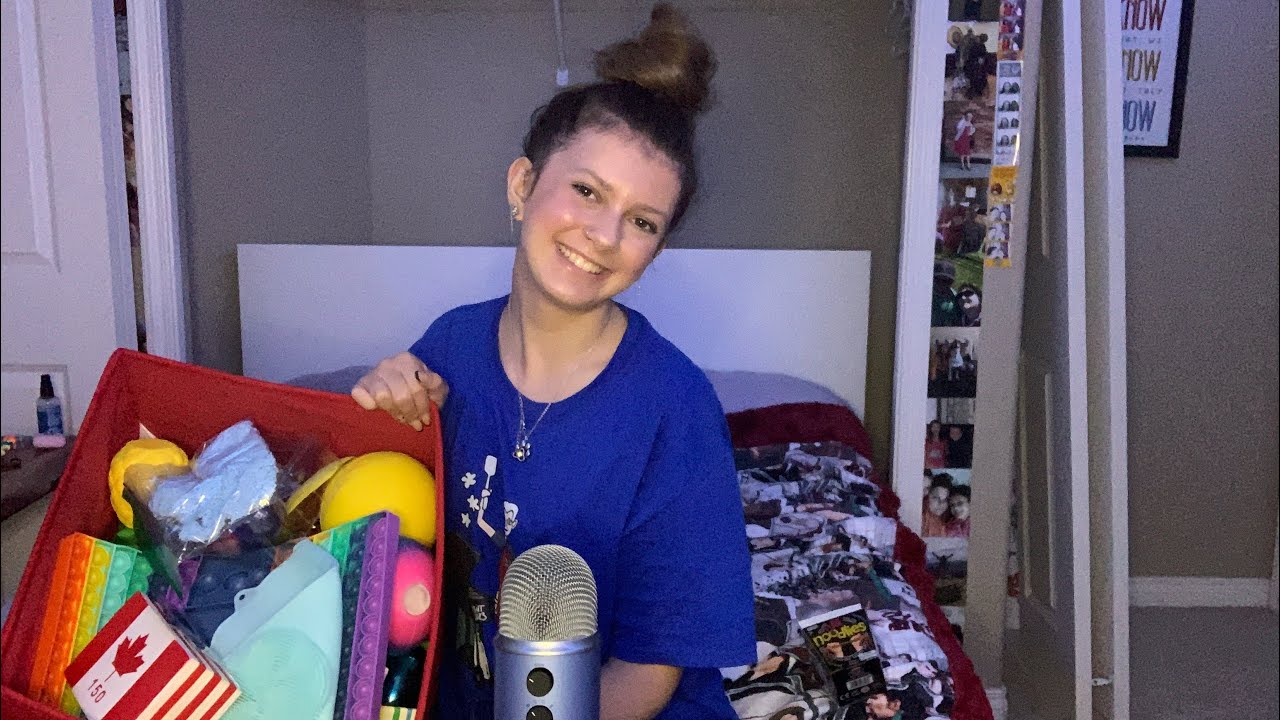 ASMR with fidgets