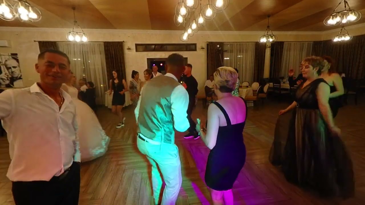 BANU DE LA DUMBRAVA,,,NUNTA ,,,NAȘU PETRICĂ SI FINU IRINEL,,,(4)