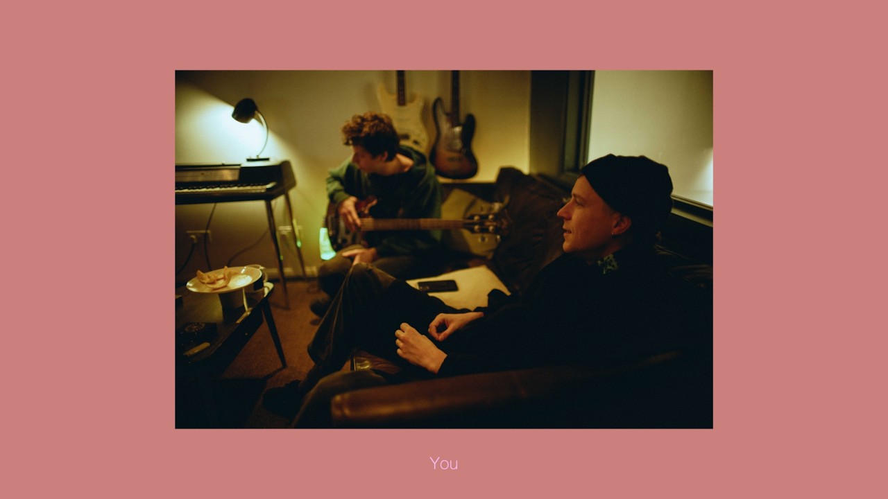 Palace - You (Visualiser)
