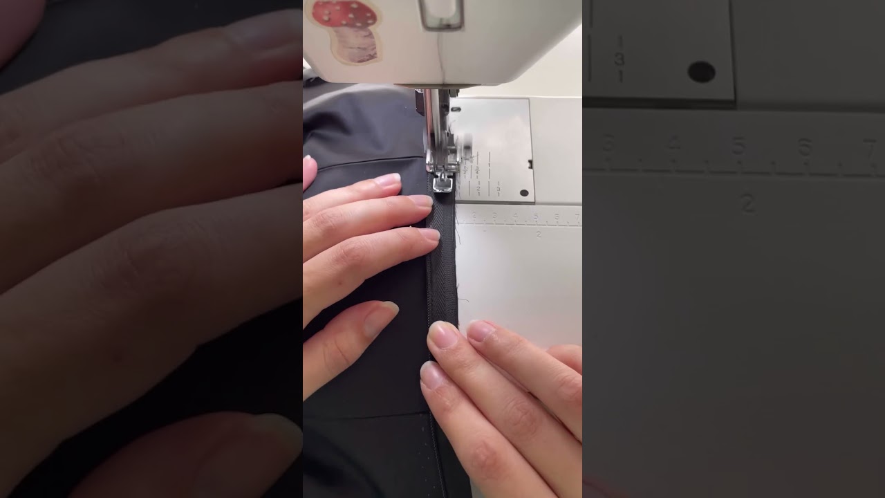 Sewing a vintage jumper dress! #sewingvideo #memade #sewingtutorial