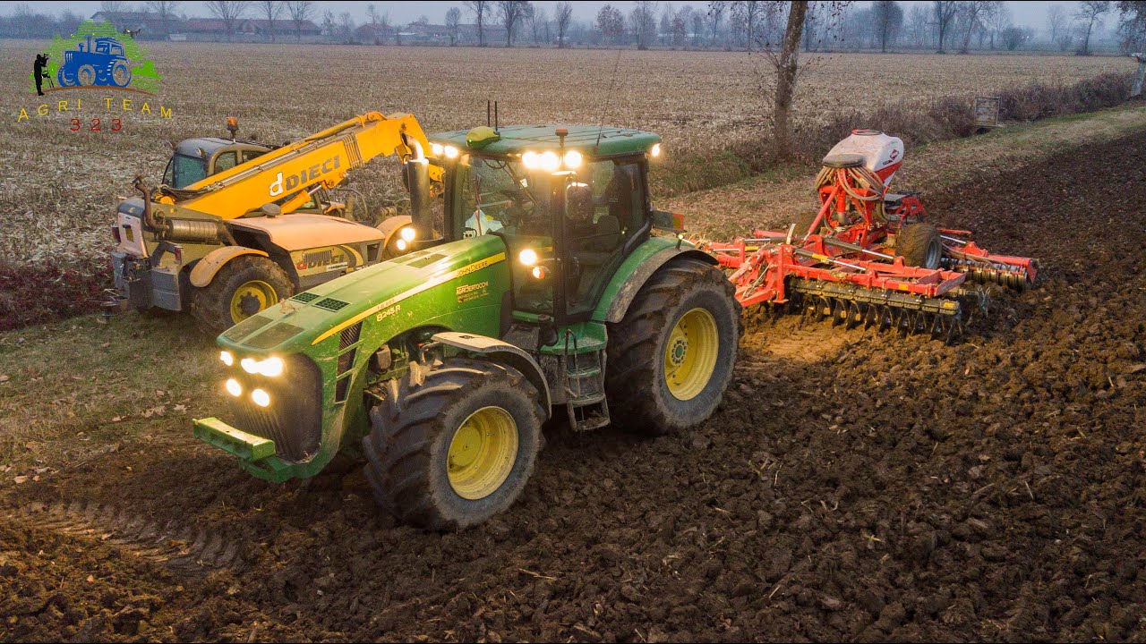 John Deere 8245R, 8230 - Kuhn Optimer XL 5000 | Semina Orzo | agriteam323