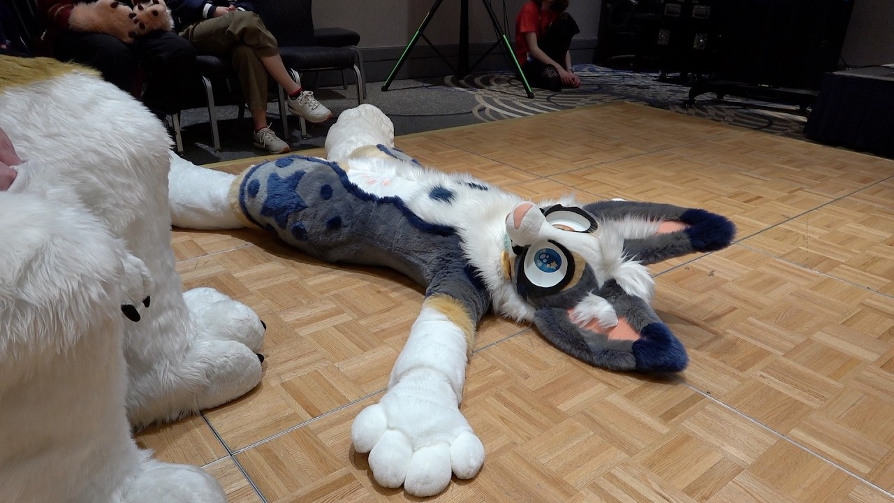 Vancoufur 2026 - Fursuiting Masterclass with Dia & Satire