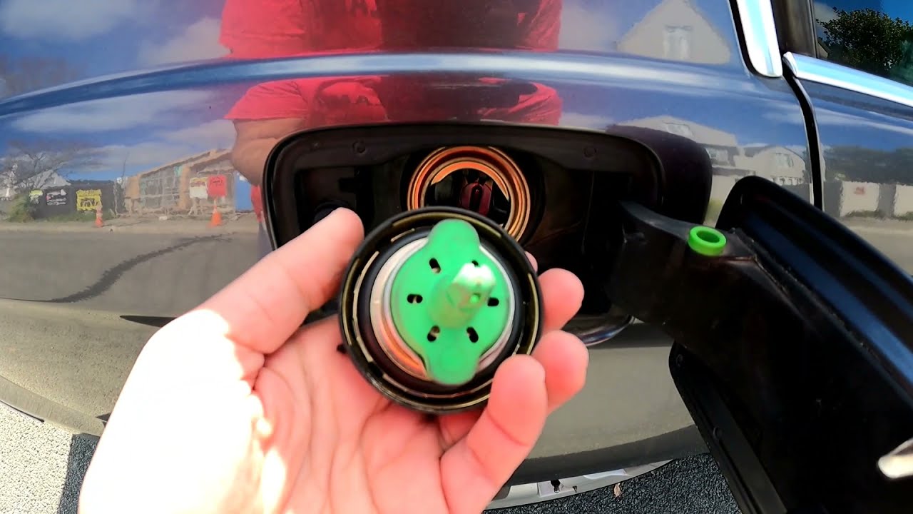 BMW EVAP Leak Check Engine Light P0442 — простое решение