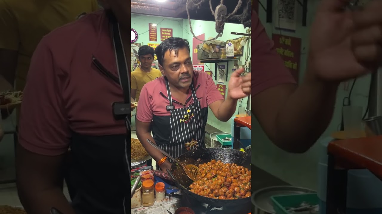 Most Honest Chef of World Selling Chinese & Soya Chunks at Just Rs.30/- Plate | Indian Street Food