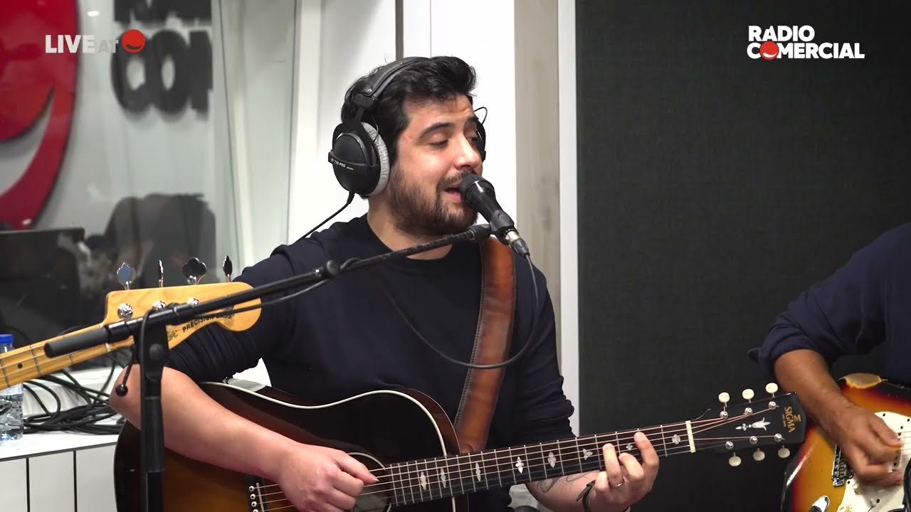 Rádio Comercial | Os Quatro e Meia e Miguel Araújo cantam 