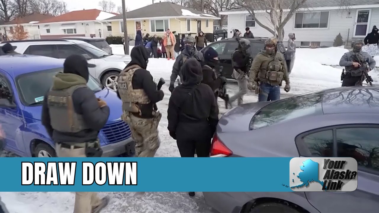 ICE to remove 700 officers from Minnesota amid DHS talks