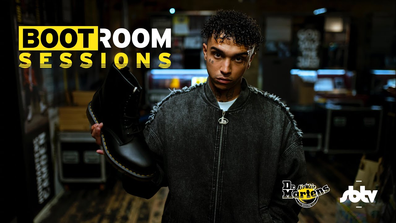 Deyaz | Small World: Dr. Martens Boot Room Live Sessions | SBTV