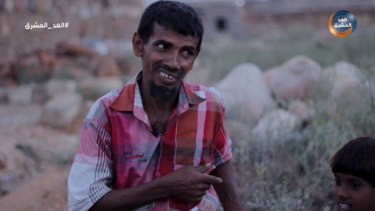 دروب وعطاء | شاهد.. أبرز الحدادين في مديرية حديبو السقطرية يتحدث عن تاريخ المهنة بالجزيرة