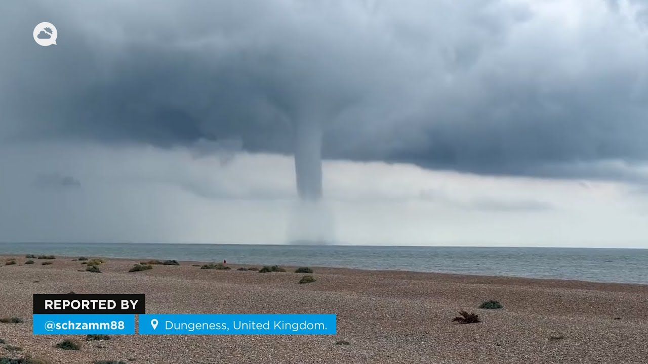 Spectacular waterspout near Dungeness, UK