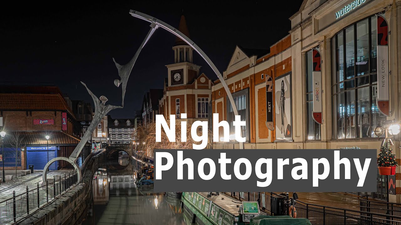 What camera settings work best for photographing sculptures at night?