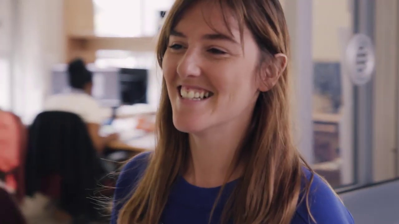 Stagiaire d'un jour, saison 2, épisode 2 : La découverte