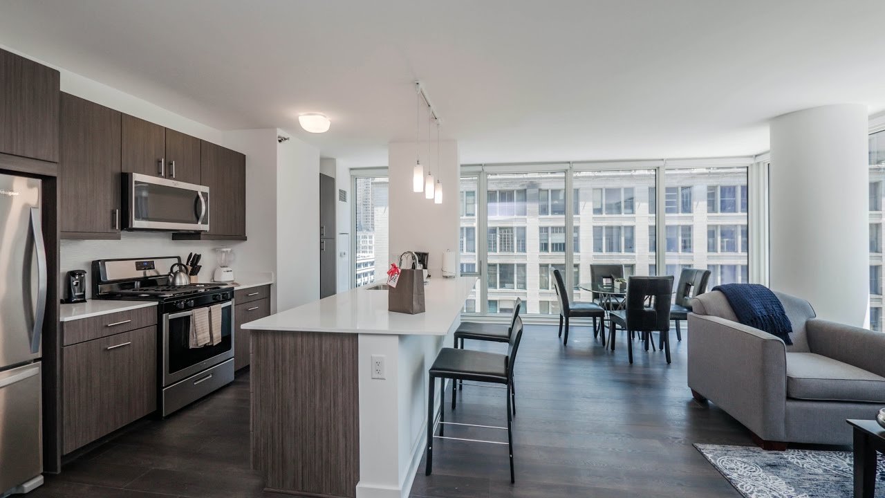 See a Furnished Apartment by Suite Home Chicago in the Loop
