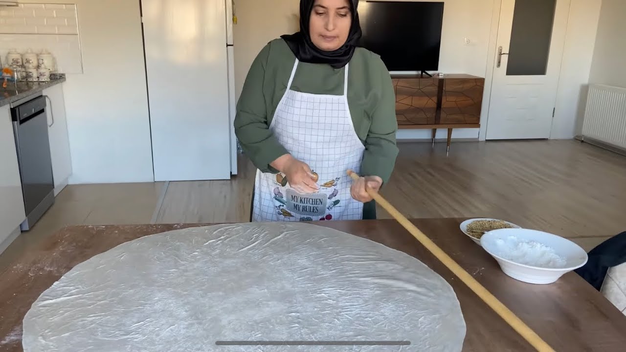 ZAHİDE YETİŞE ÇEKTİĞİM VİDEO💯BAYRAMA ÖZEL KAT KAT BAKLAVA TARİFİ🌸#baklava #tarif