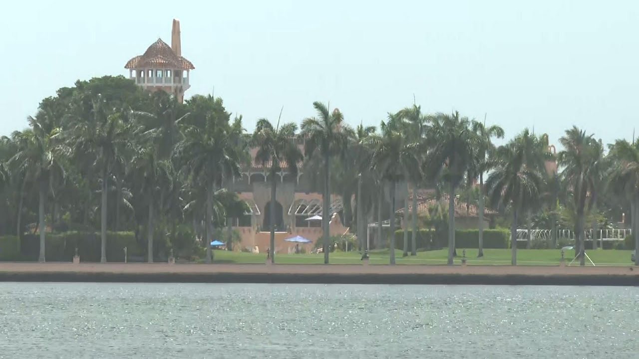 FBI searches Mar-a-Lago as Trump probe widens