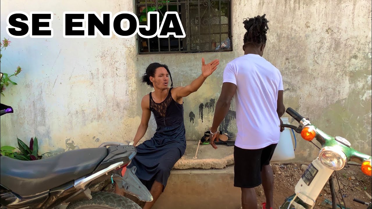 MOLESTANDO a MI AMIGO ROCOLOCO mientras “GRABA“  (se enoja) 💢